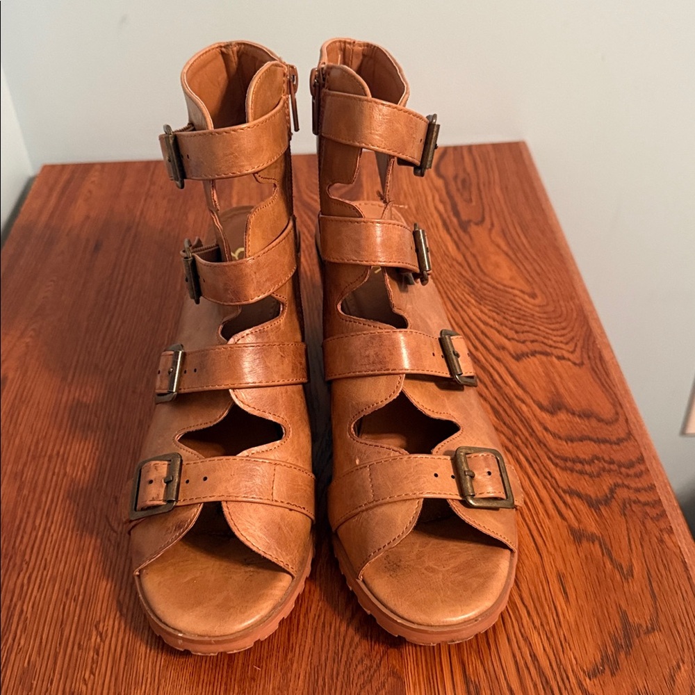 93 Vintage BKE  Size 9